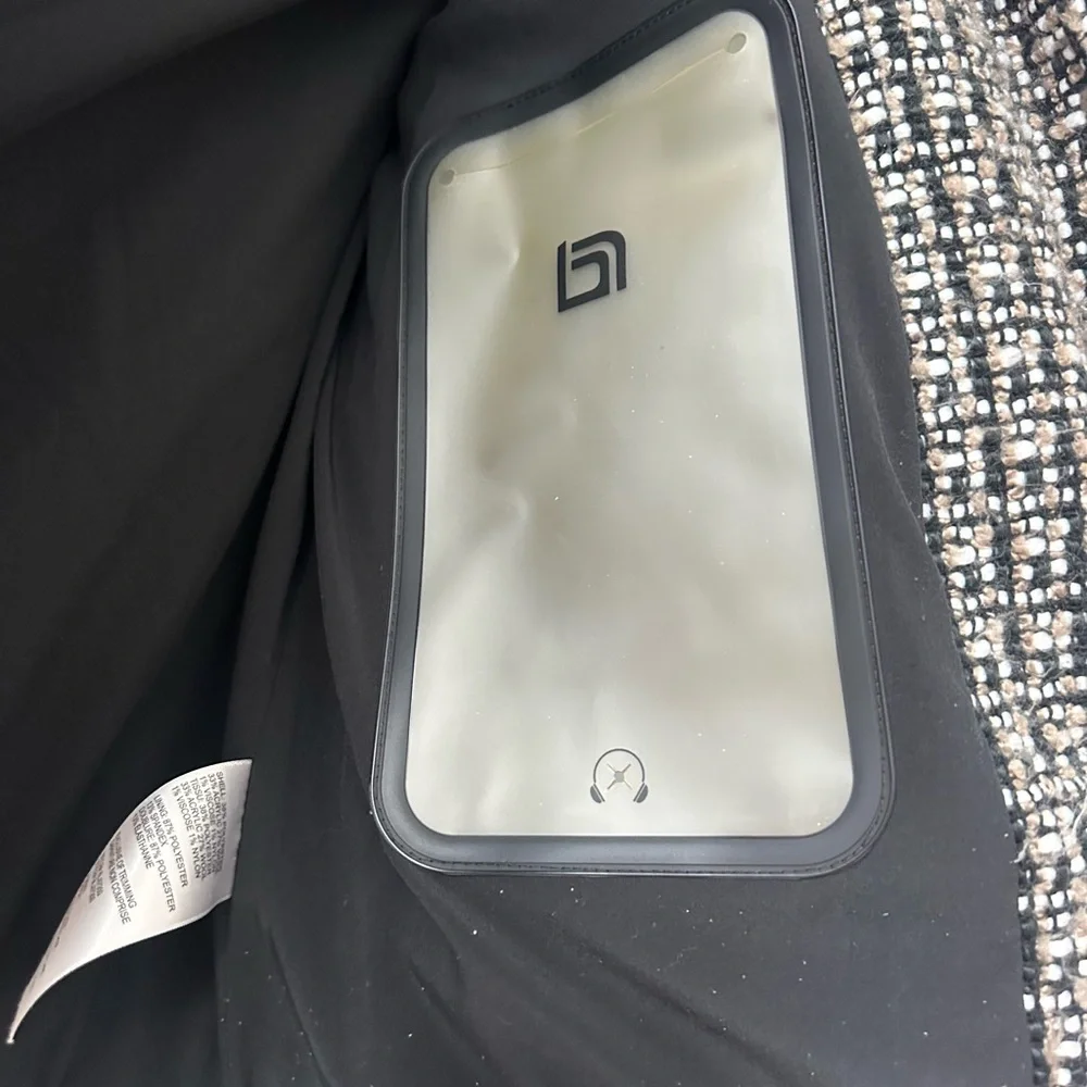 Blank Noir Irina Tweed Puffer Jacket - Picture 14 of 15